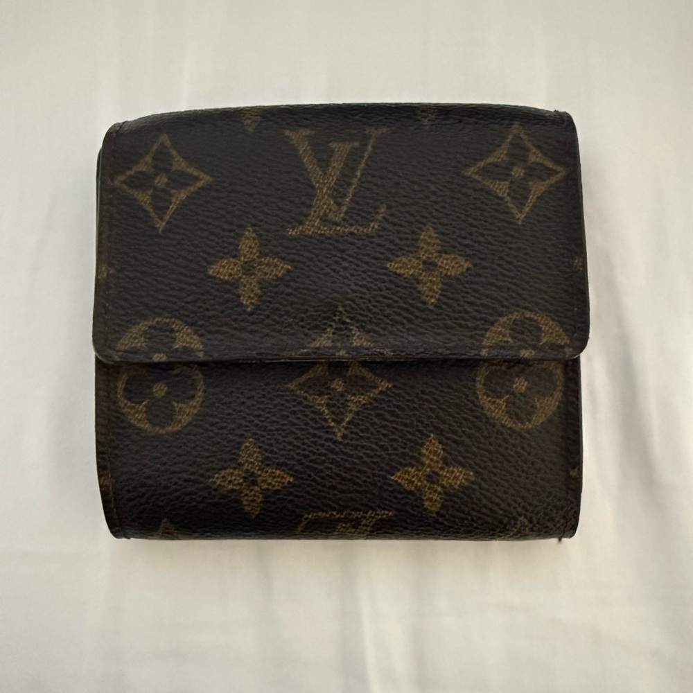 Authentic Louis Vuitton Monogram wallet - Picture 2 of 9